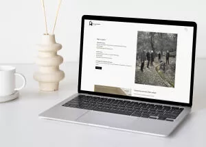 mockuuups angle macbook mockup